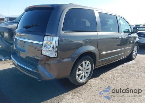 2016 Chrysler Town & Country Touring from USA, damaged, VIN 2C4RC1BG0GR302595